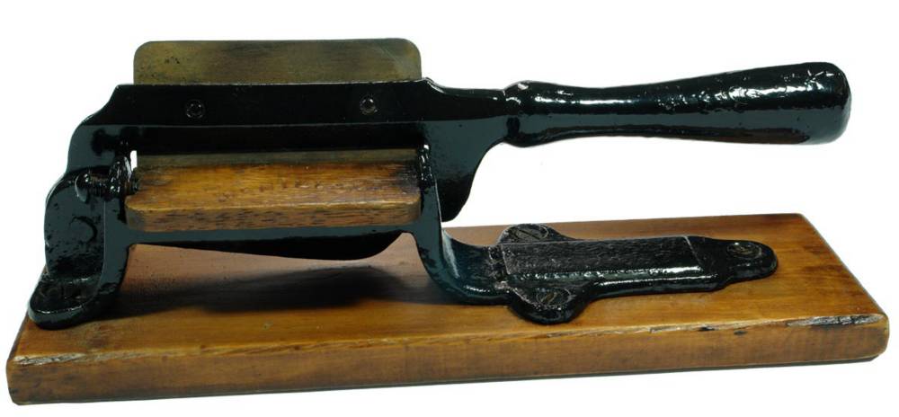 McMillan Tobacco Cutter