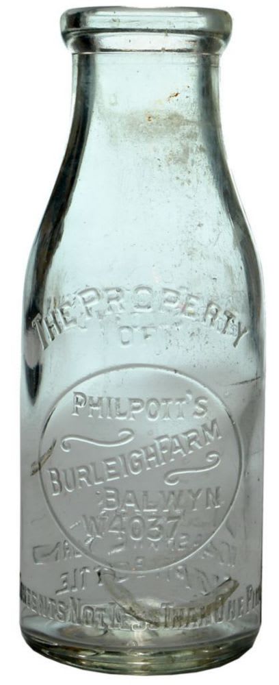 Philpott's Burleigh Farm Balwyn Vintage Milk Bottle