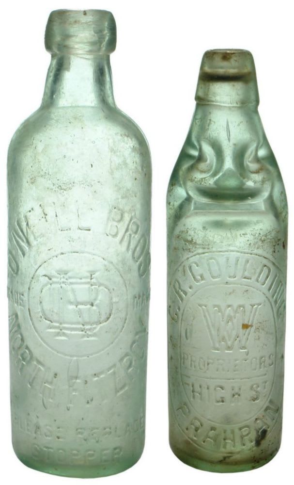 Collection Antique Bottles
