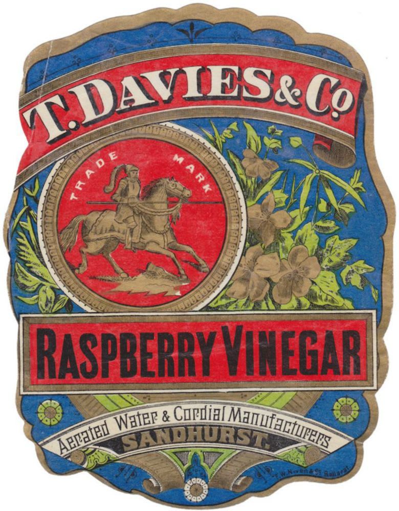 Davies Raspberry Vinegar Sandhurst Label