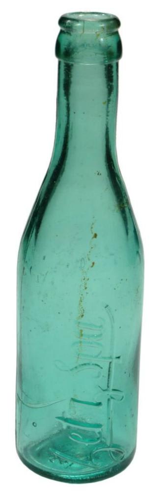 Zetz Spa Green Crown Seal Soda Bottle