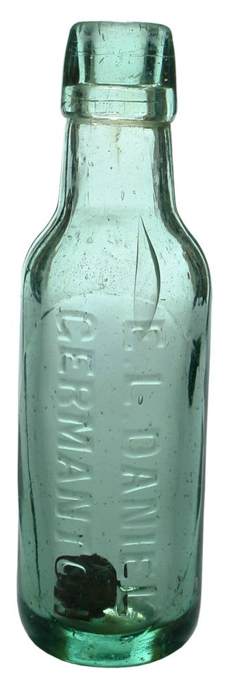 Daniel Germanton Lamont Patent Soda Bottle