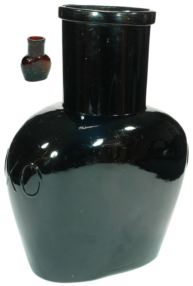 OXO Black Glass Giant Display Bottle