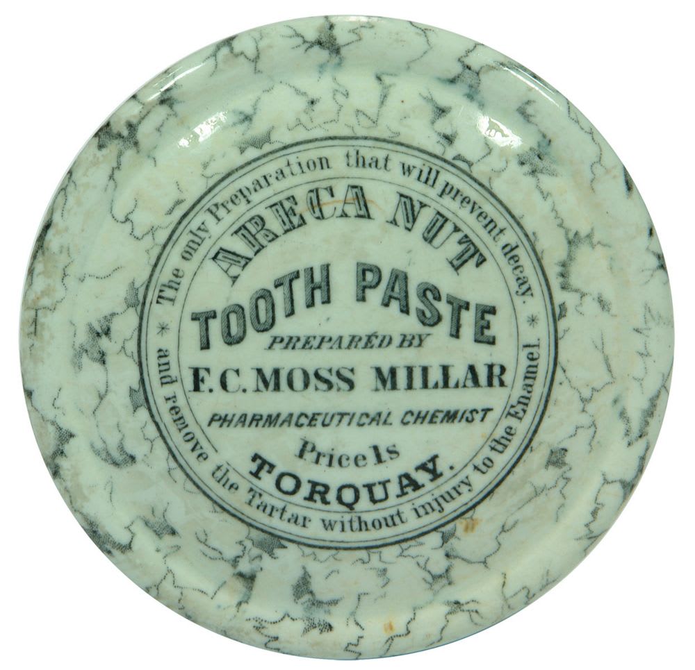 Moss Millar Areca Nut Tooth Paste Potlid