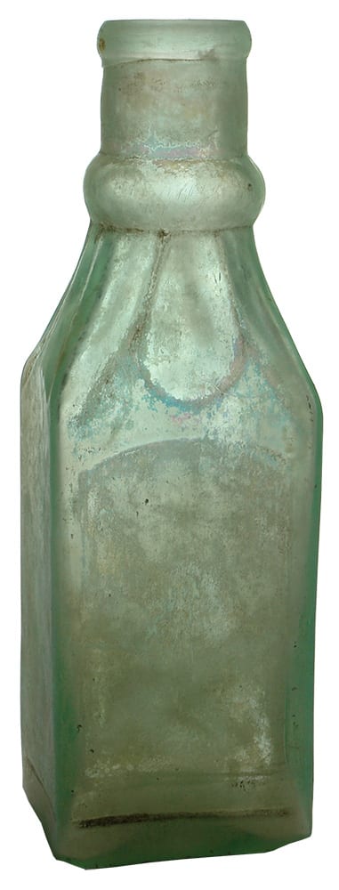 Teardrop Goldfields Era Pickle Bottle