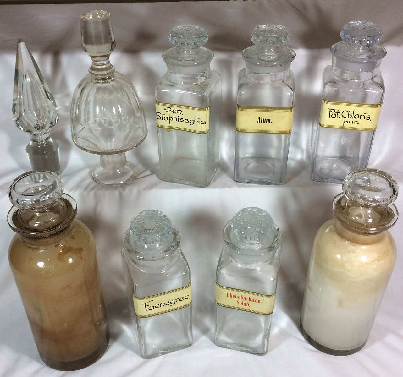 Collection Fancy Pharmacy Chemist Bottles