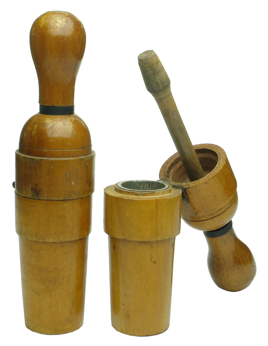 Collection Wooden Bottle Corkers
