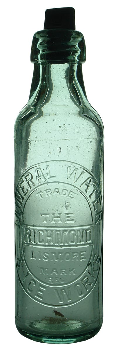 Richmond Lismore Mineral Water Internal Thread Bottle