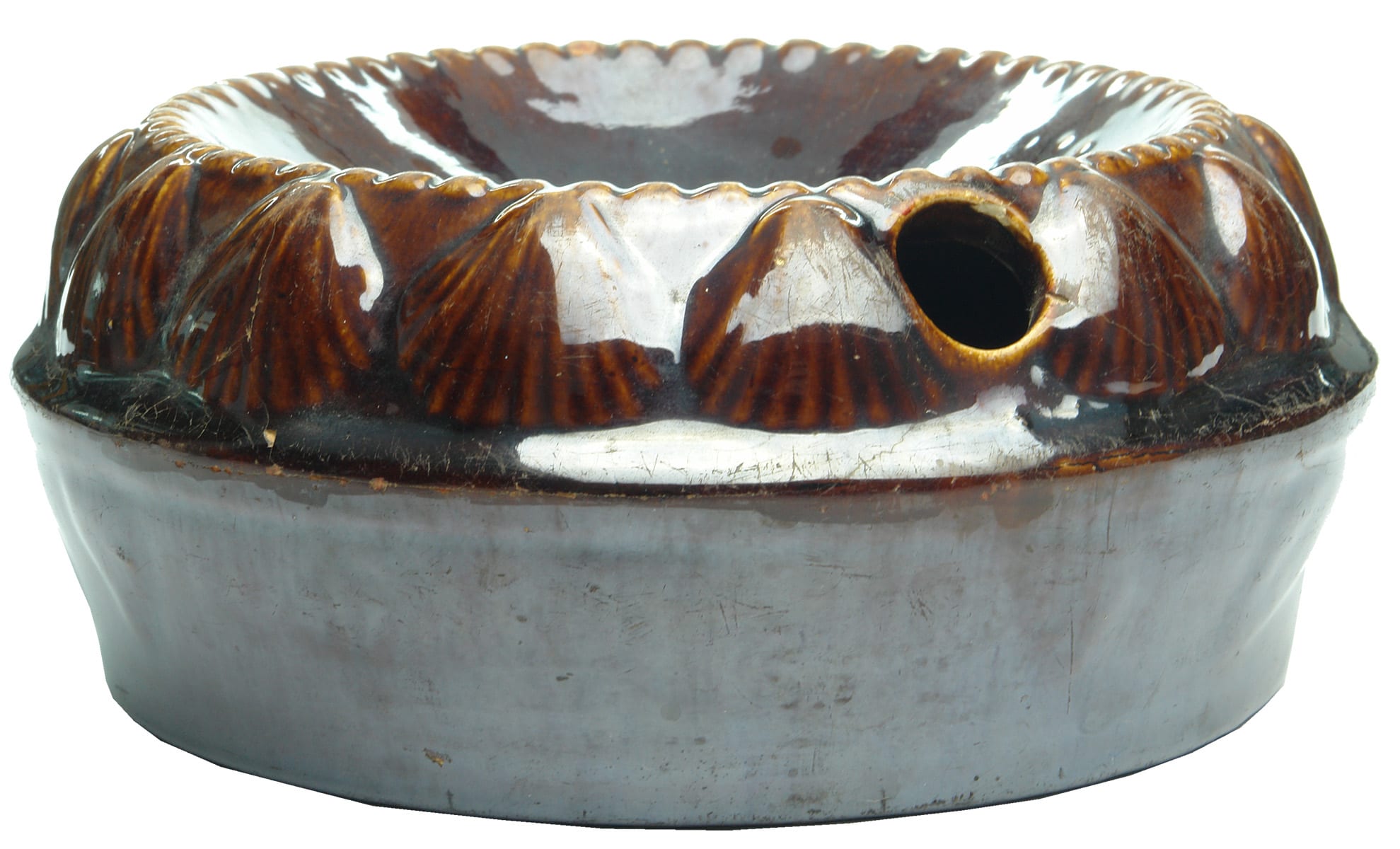 Rockingham Glaze Shell Pattern Spittoon