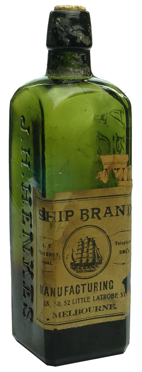 Henkes Schiedam Schnapps Trenerry Label Bottle