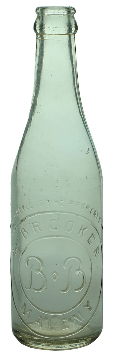 Brooker Maleny Crown Seal Soft Drink Bottle