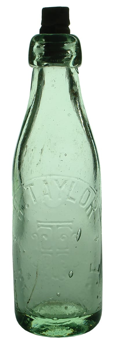 Taylor Melbourne Internal Thread Soft Drink Bottle