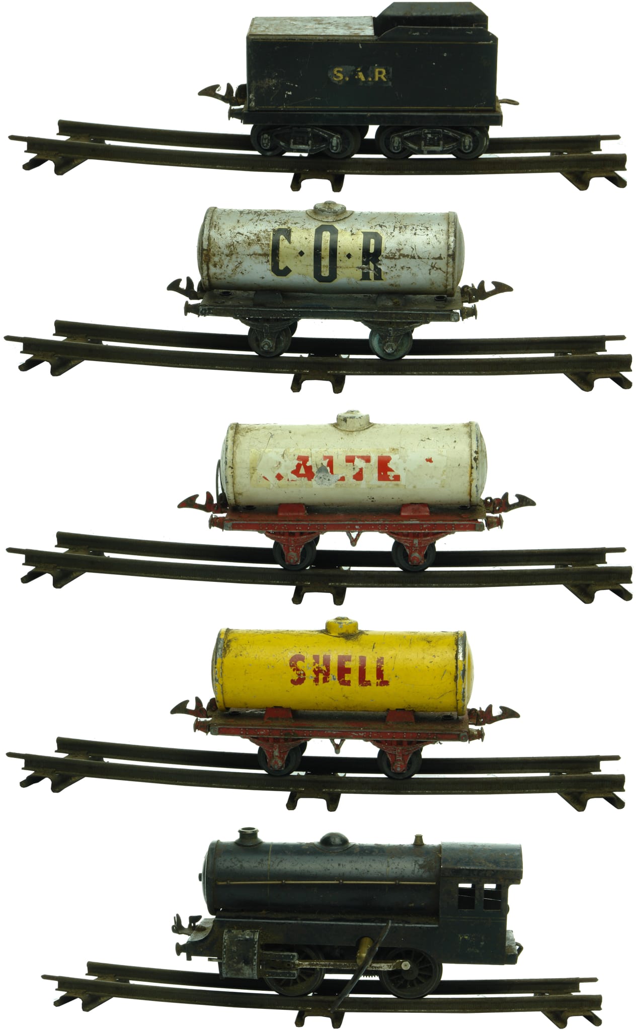Robilt Locomotive Petrol Related Carriages Toy Trains