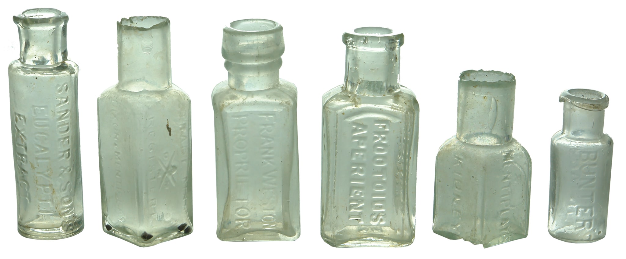 Collection Tiny Cure Antique Bottles
