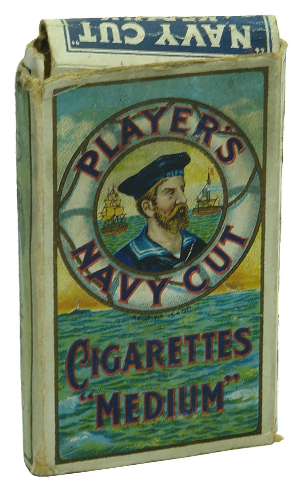 Players Navy Cut Cardboard Packet