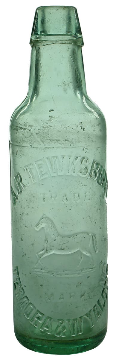 Tewksbury Temora Wyalong Dawbarn Antique Lamont Bottle