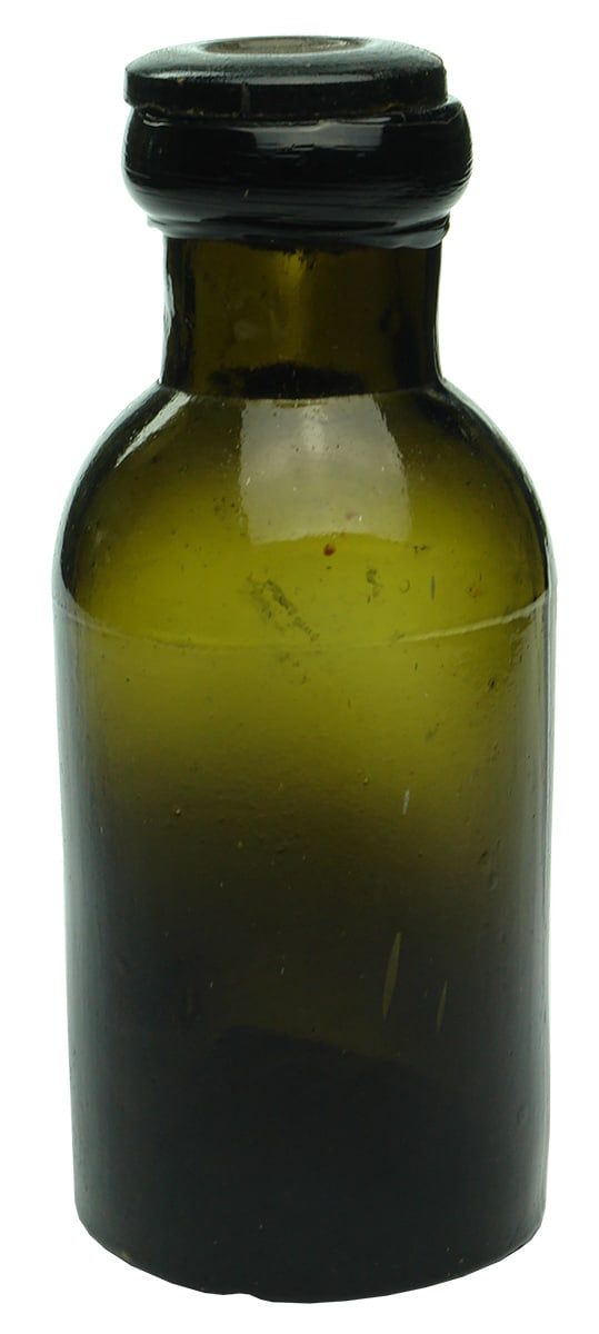 Aire Calder Patent Black Glass Bottle