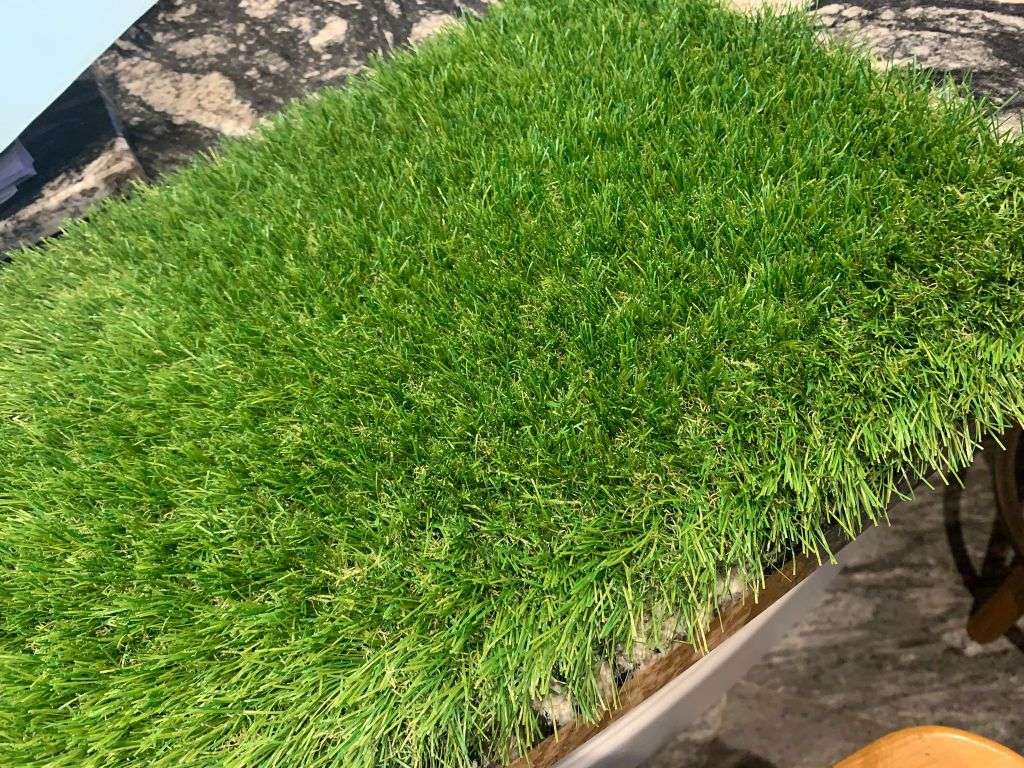 Selection of Carpet, Underlay, Safety flooring Acoustic Tiles & Artificial Grass No VAT on Hammer | Shipping Available