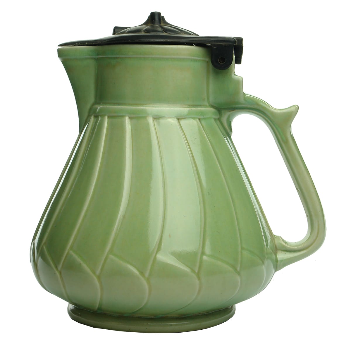 Pottery. Green Tulip Electric Jug.