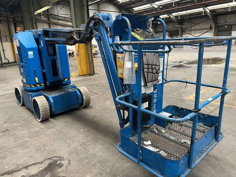 Industrial Racking, Access & Material Handling Equipment Direct From Europe’s Largest Stairs/Window Manufacturer