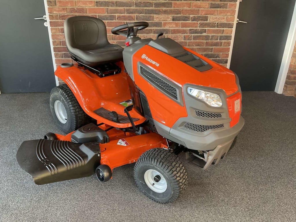 Husqvarna Ride On Mower, Chainsaws, Strimmers, Leaf Blowers and Garden Equipment
