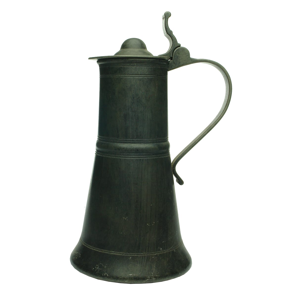 Metalware. Pewter Lidded Pouring Jug, 1776 hallmarks.