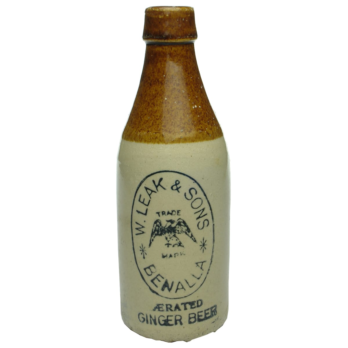 Ginger Beer. W. Leak & Sons, Benalla. Aerated Ginger Beer. Tan Top. (Victoria)