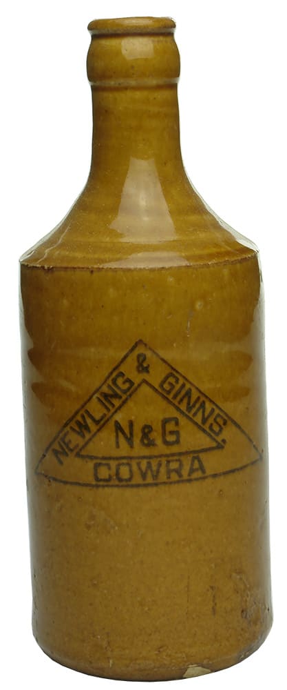 Newling Ginns Cowra Crown Seal Ginger Beer Bottle