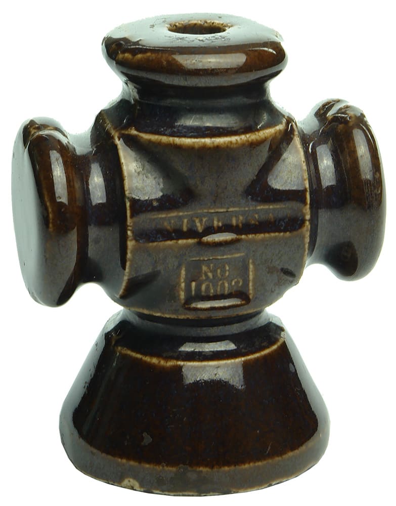 Universal 1002 Patented 1910 Ceramic Insulator