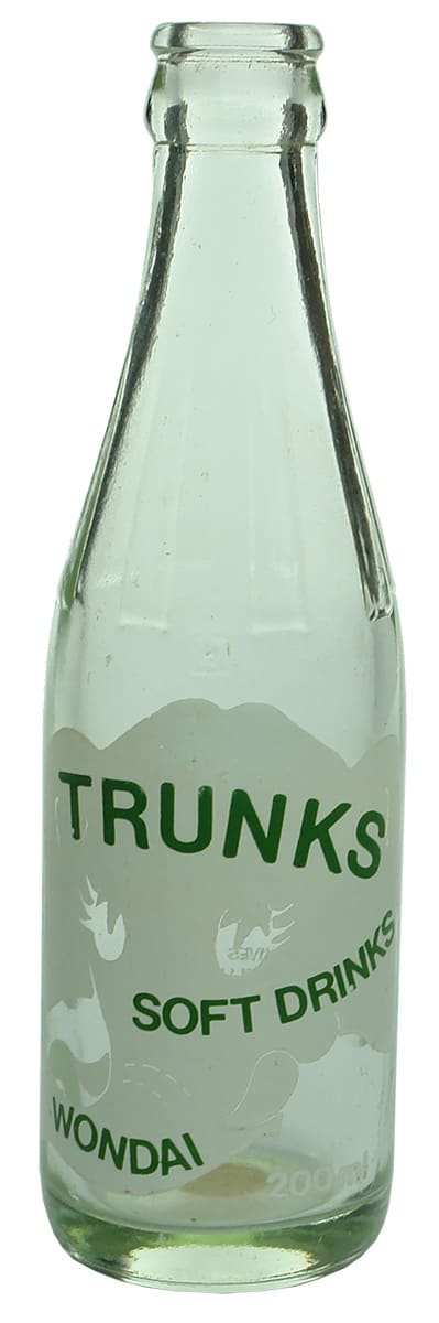 Trunks Wondai Crown Seal Bottle