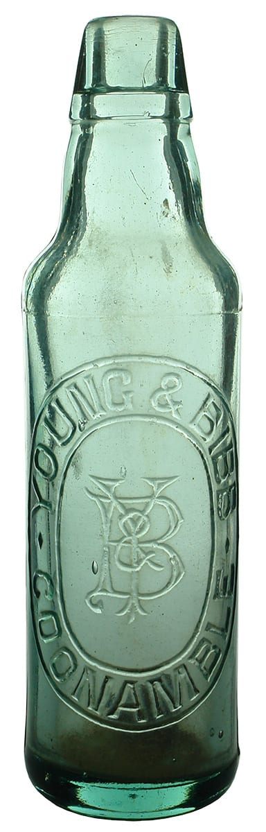Young Bibb Coonamble Antique Lamont Bottle