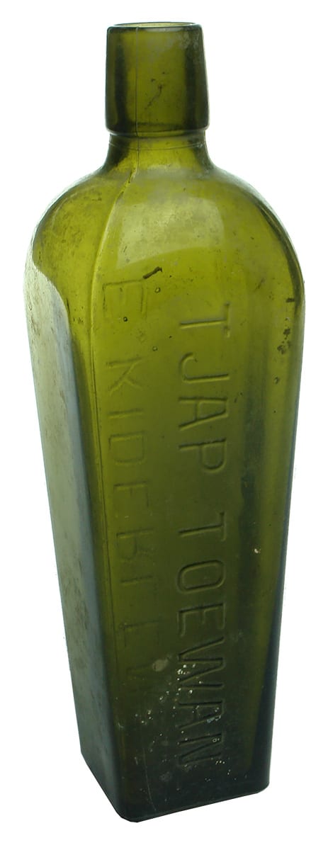 Kiderlen Tjap Toewan Antique Gin Bottle