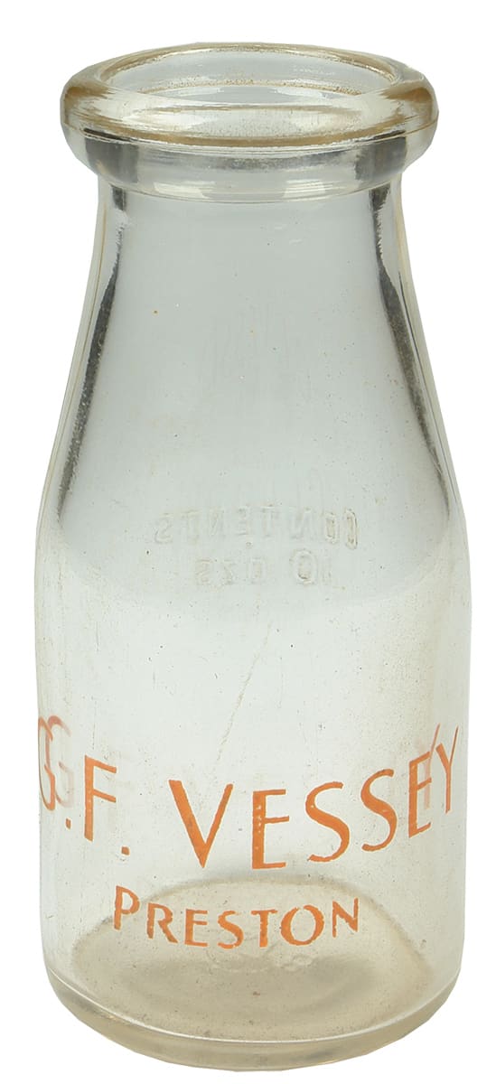 Vessey Preston Half Pint Milk Bottle