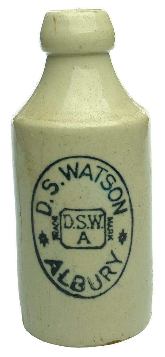 Watson Albury ginger beer bottle