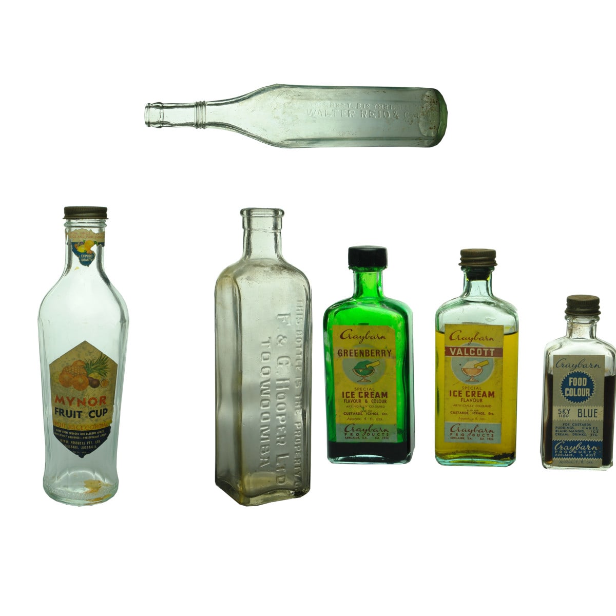 6 Cordials and Essences: Walter Reid & Co; Mynor Fruit Cup; F. &. G. Hooper & 3 labelled essences Crabarn Products.