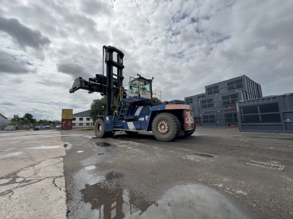 2001 Kalmar DCD420-12CSG Loaded Container Handler & 2003 16-Ton Hyster Container Stacker, due to Fleet Upgrade