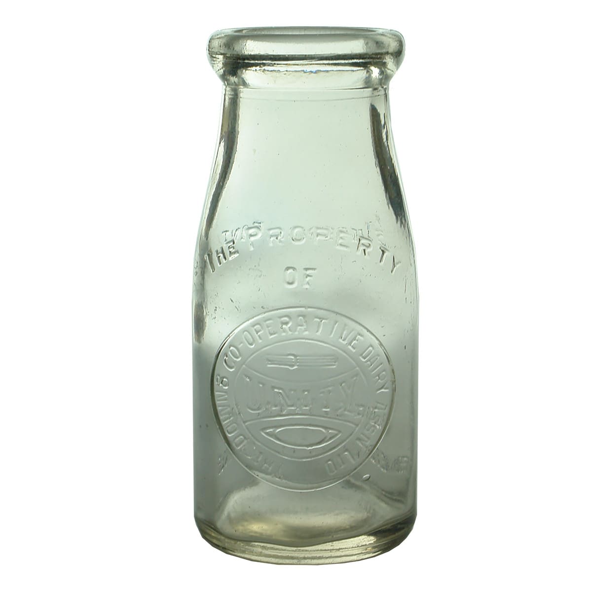 Milk. The Downs Co-Operative Dairy Assn. Ltd., Unity. Wad lip. 1/2 Pint. (Queensland)