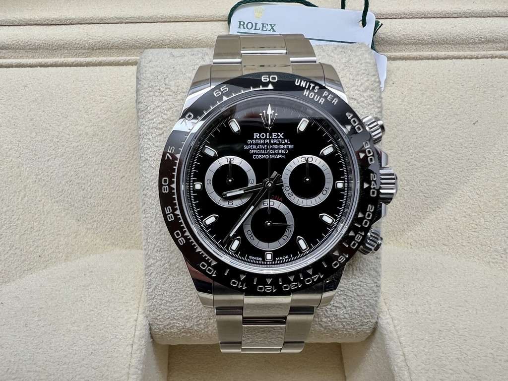 Luxury Watches and Jewellery to include Rolex, Hublot, Cartier, Tudor, Omega & more | No VAT on Hammer
