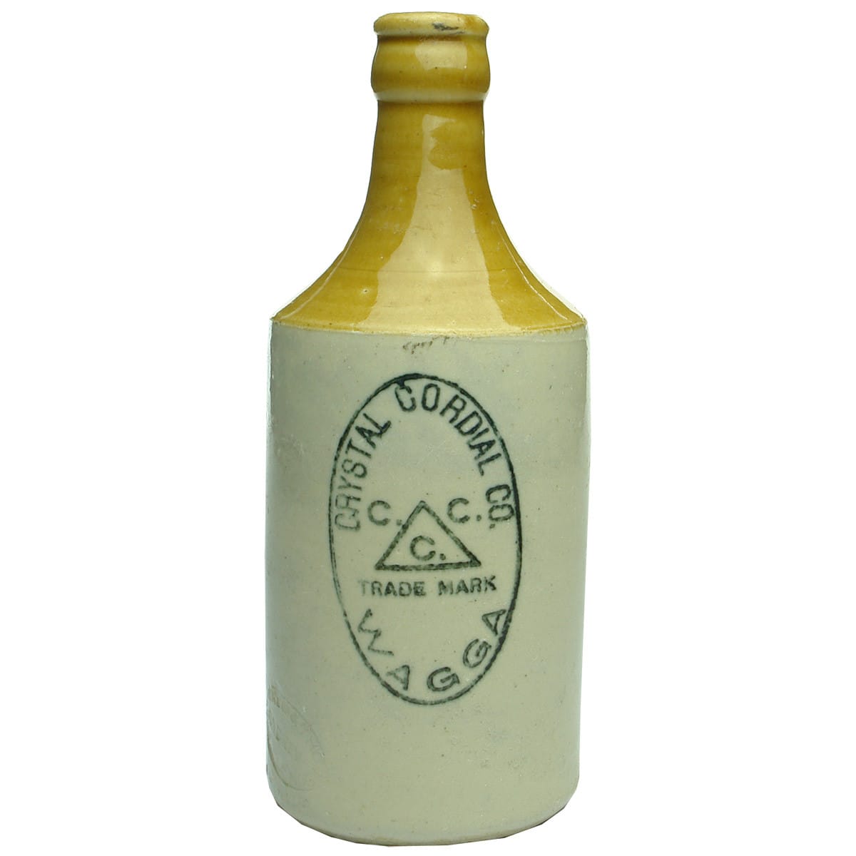 Ginger Beer. Crystal Cordial Co. Wagga. Crown Seal. Tan Top. (New South Wales)