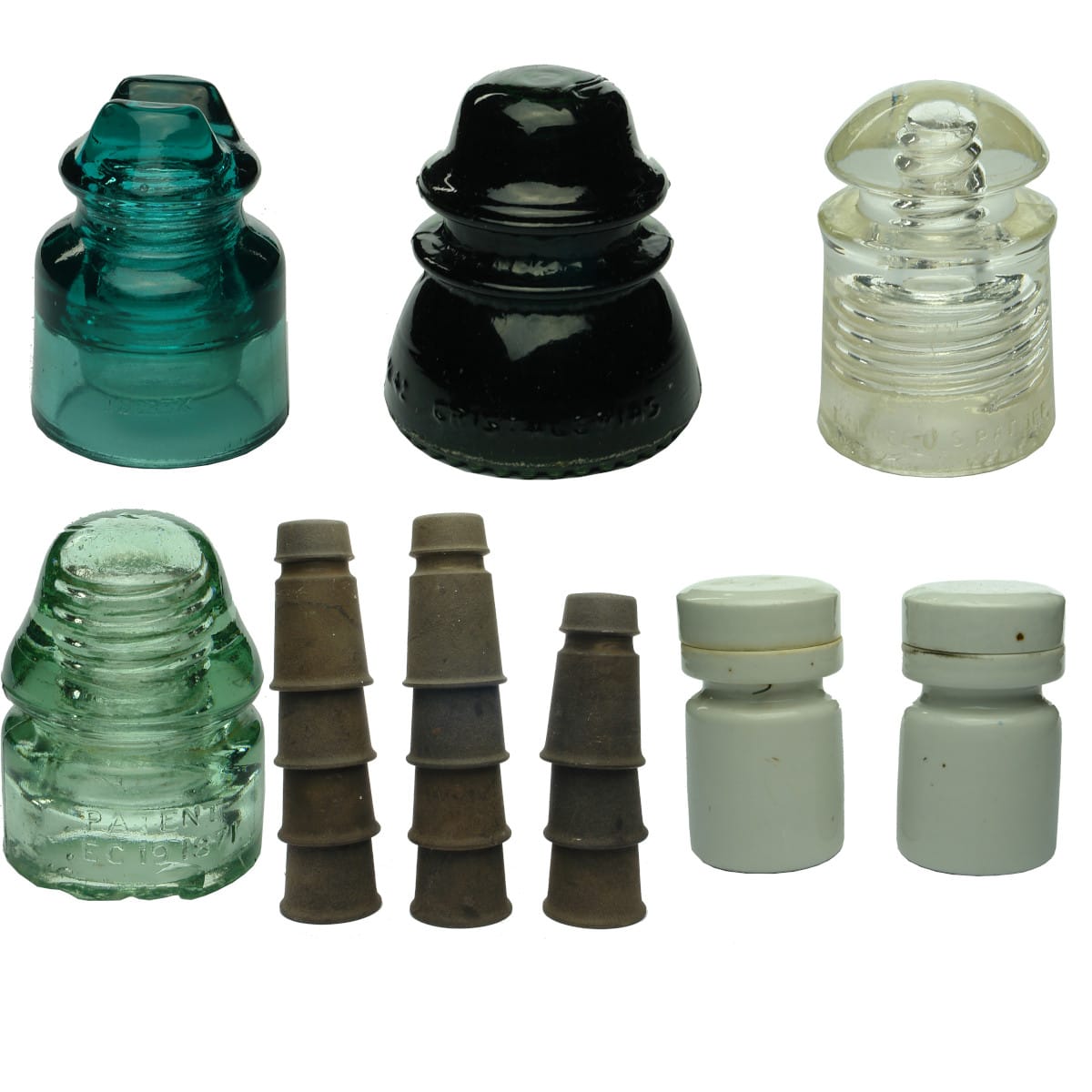 17 Insulators: CD560 Isorex; CD154 Cristalerias; CD128 Pyrex; CD133 Patent 1871; 11x Novex 49 Bakelite; 2 x Sunshine Potteries S33 & S34.