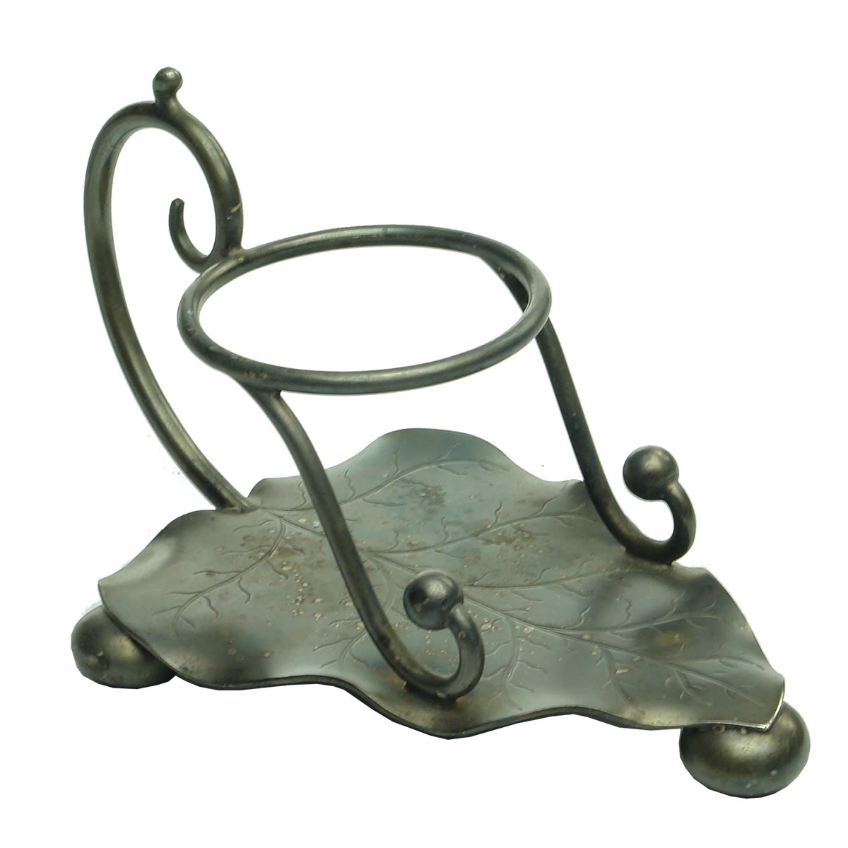 Metalware. Electro Plate Handled Condiment Bottle Holder in Shape of Leaf.