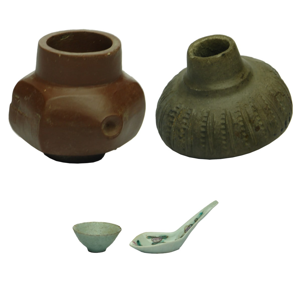 4 small Chinese Items: 2 x different opium bowls or similar; Decorated Spoon; Tiny Cup.