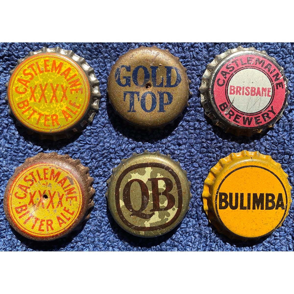 6 QLD Beer Crown Seal Caps: 2 x Castlemaine XXXX Bitter Ale; Bulimba; Castlemaine Brewery Brisbane; Gold Top & QB. (Queensland)