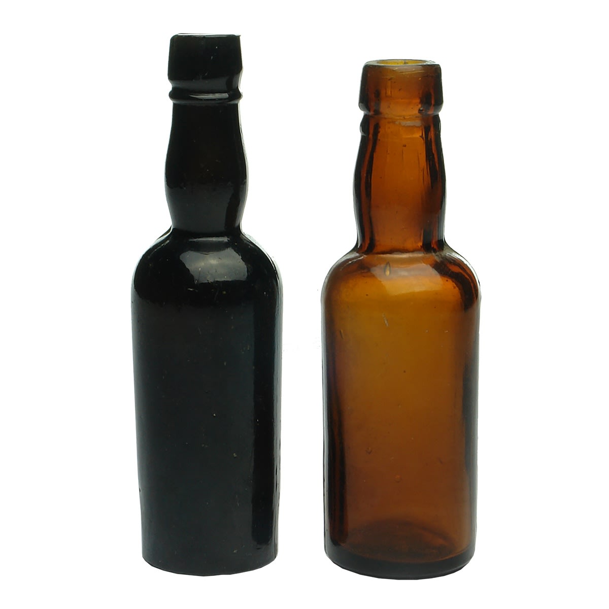 Sample. Pair of sample wines, Black and Amber.