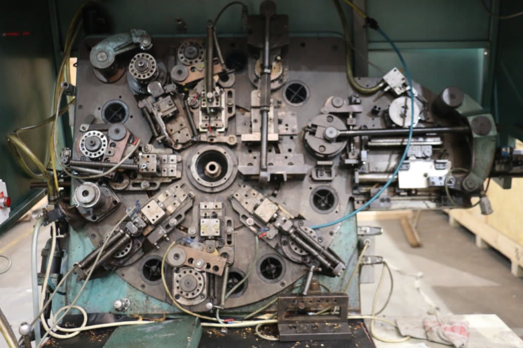 CM2529-7.jpg