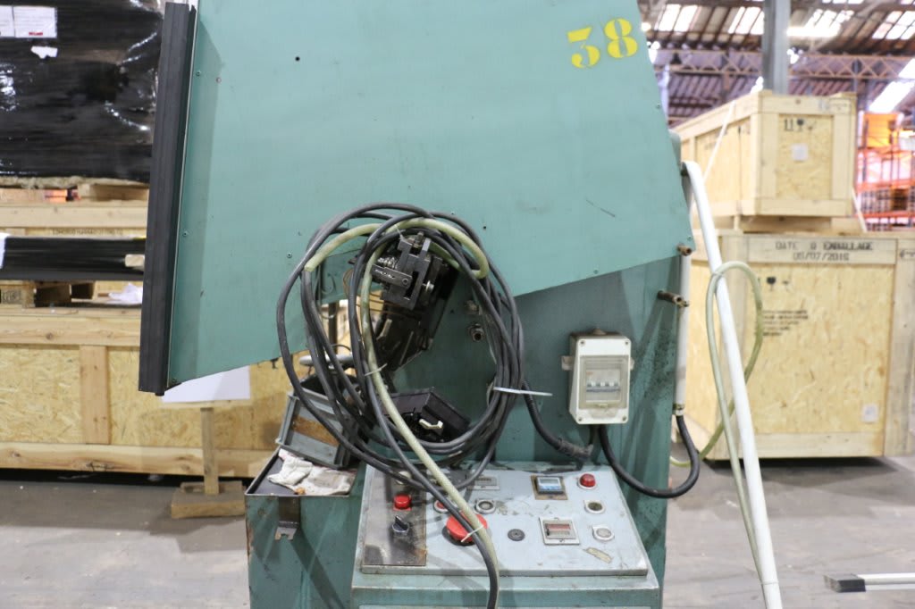 CM4038-13.jpg
