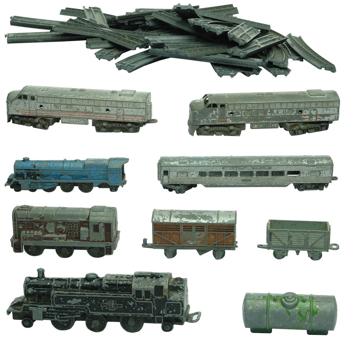 Toy. Lone Star "Locos" Diecast Track and Multiple Carriages. (United Kingdom)