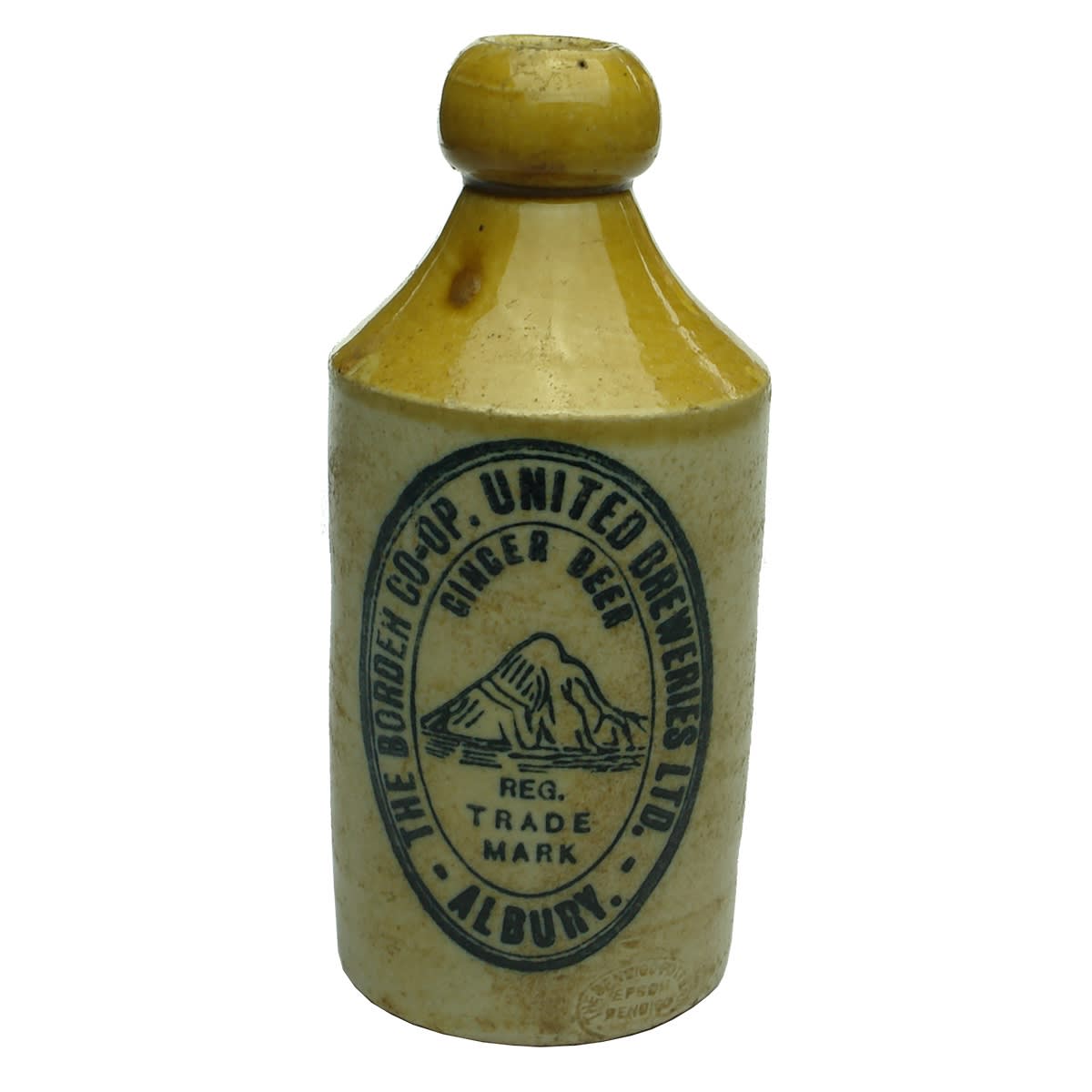 Ginger Beer. Border Co-Op United Breweries Ltd., Albury. Mountain. Tan Top. (New South Wales & Victoria)