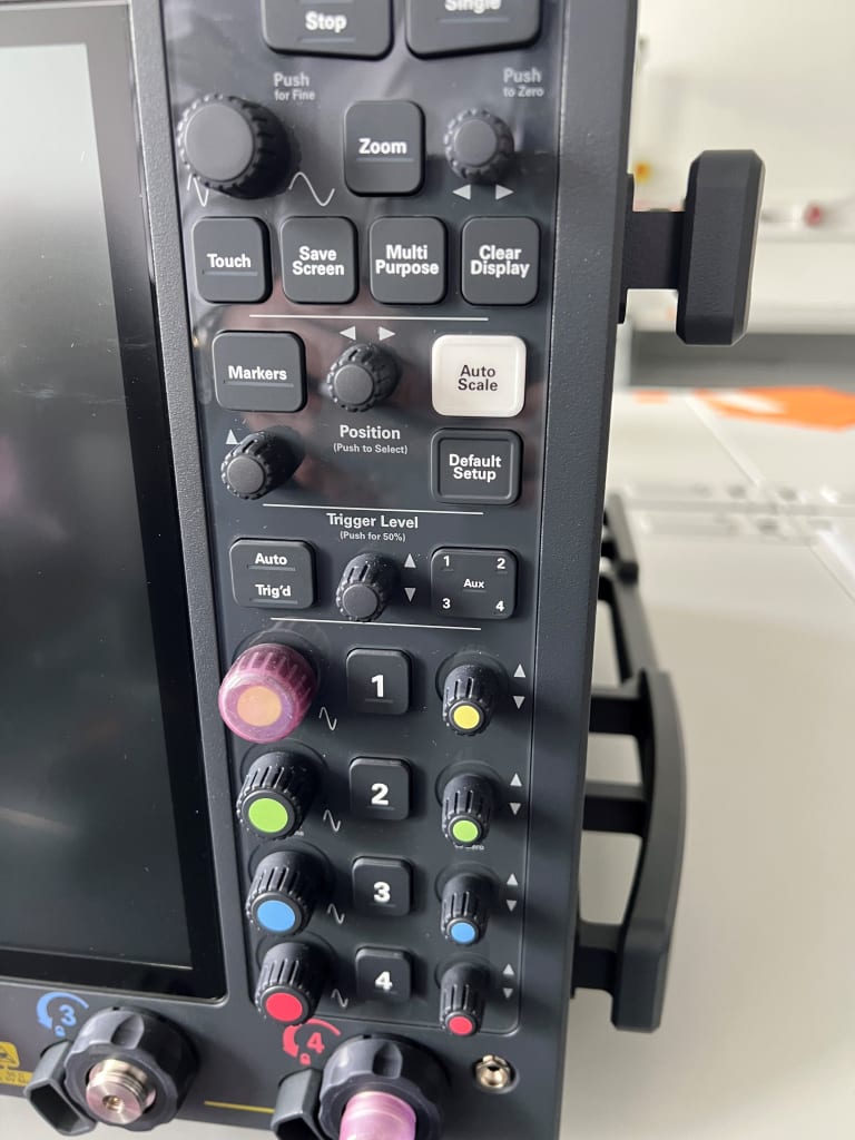 Keyseigth Oscolliscope 3.jpg