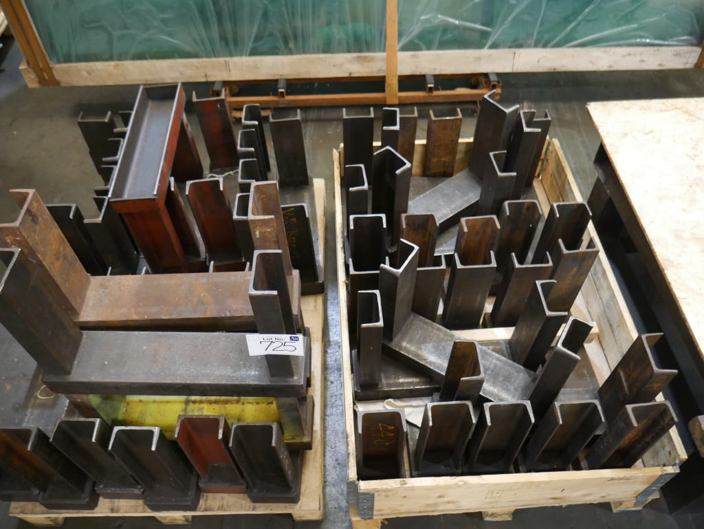 725-05.JPG